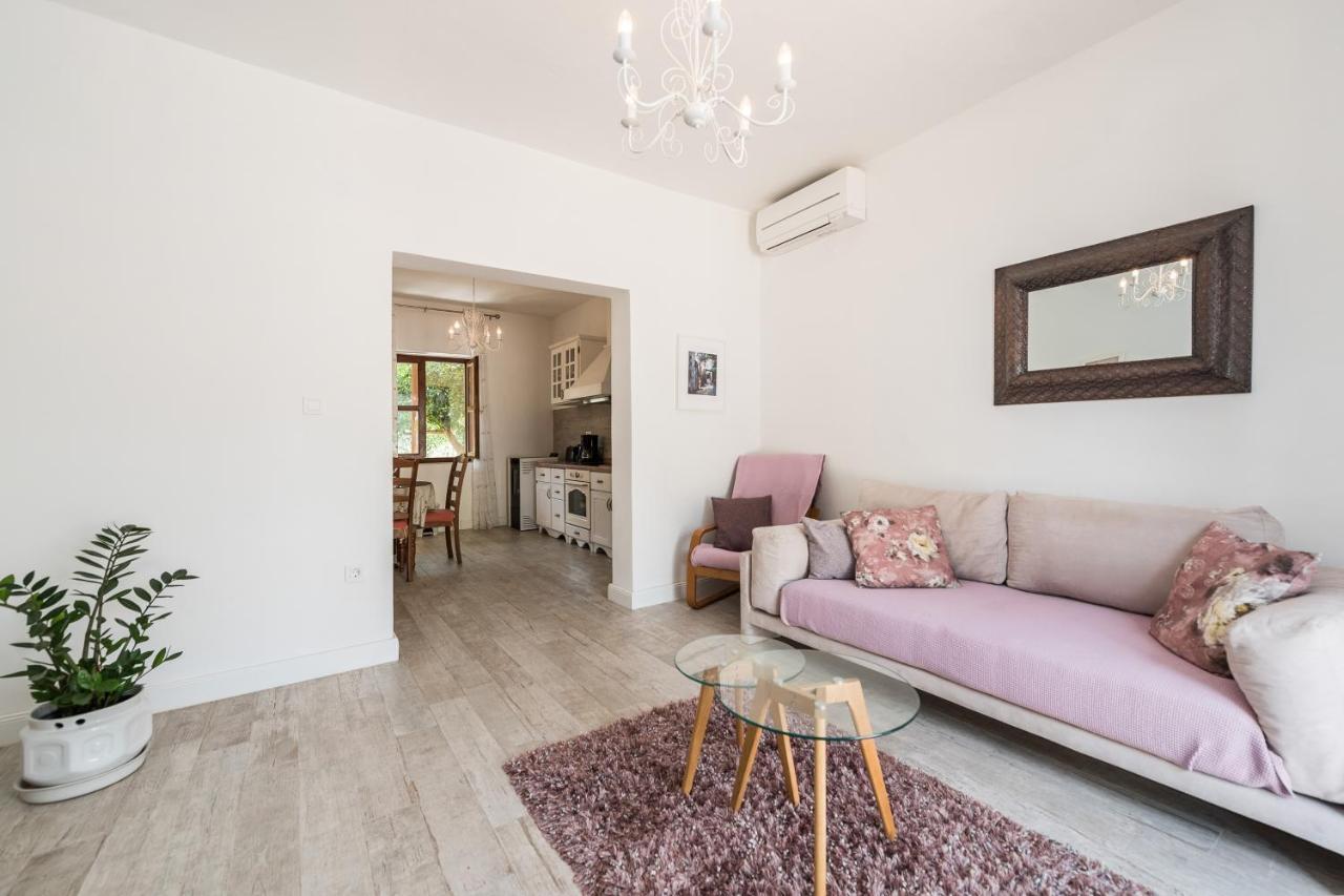 Marica Villa Tkon Exterior photo